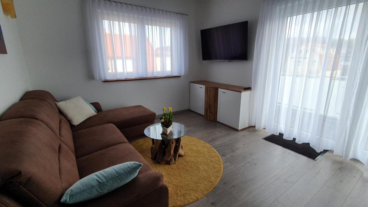 Ferienwohnungen "Godewind", Appartements Mit Balkon Oder Terrasse ツィノヴィッツ エクステリア 写真