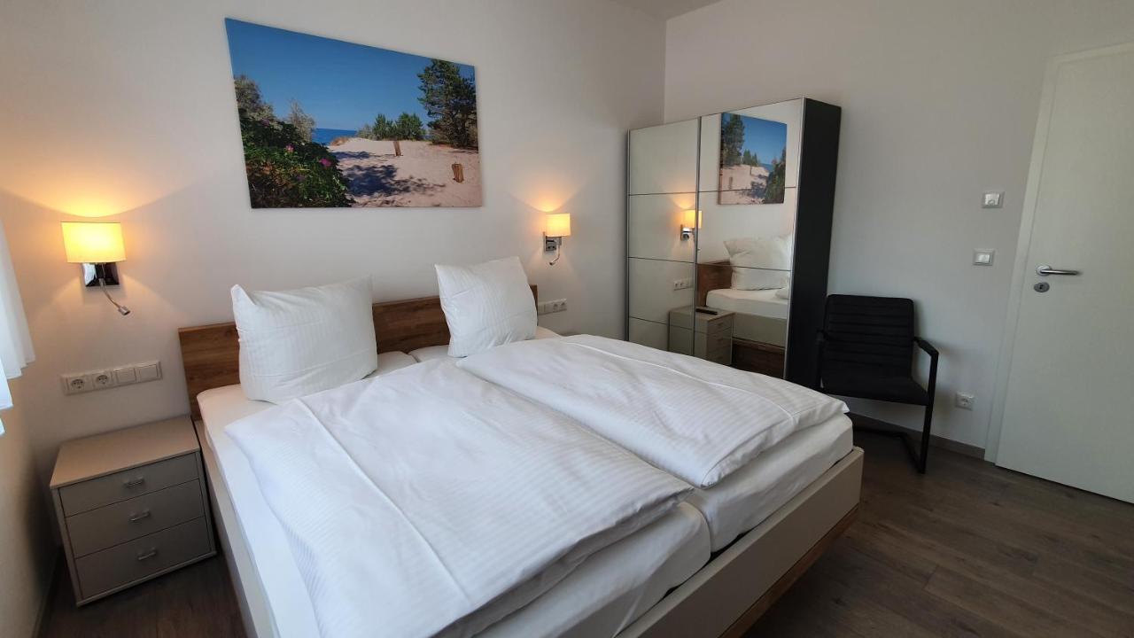 Ferienwohnungen "Godewind", Appartements Mit Balkon Oder Terrasse ツィノヴィッツ エクステリア 写真