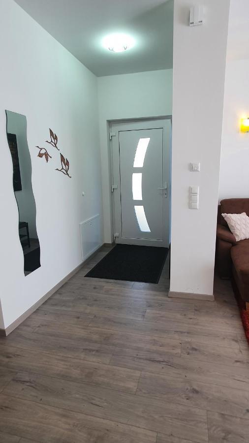 Ferienwohnungen "Godewind", Appartements Mit Balkon Oder Terrasse ツィノヴィッツ エクステリア 写真