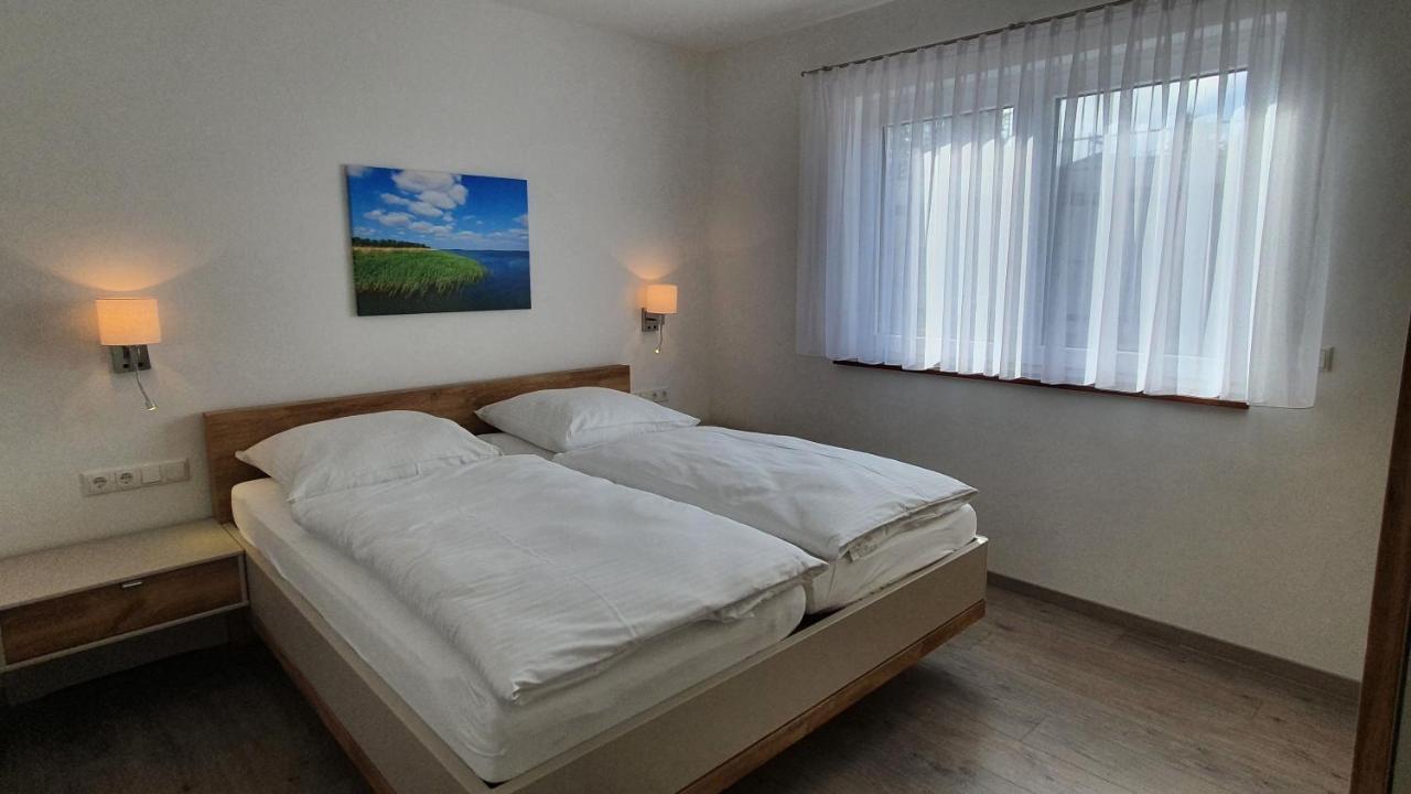 Ferienwohnungen "Godewind", Appartements Mit Balkon Oder Terrasse ツィノヴィッツ エクステリア 写真