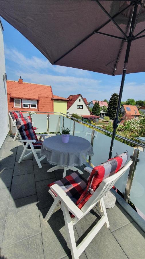 Ferienwohnungen "Godewind", Appartements Mit Balkon Oder Terrasse ツィノヴィッツ エクステリア 写真