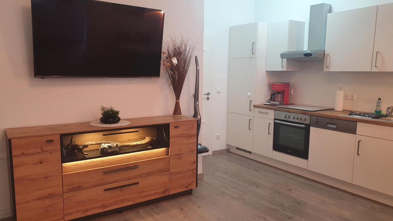 Ferienwohnungen "Godewind", Appartements Mit Balkon Oder Terrasse ツィノヴィッツ エクステリア 写真
