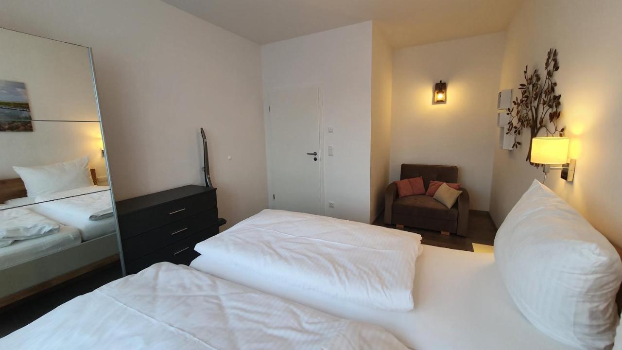 Ferienwohnungen "Godewind", Appartements Mit Balkon Oder Terrasse ツィノヴィッツ エクステリア 写真