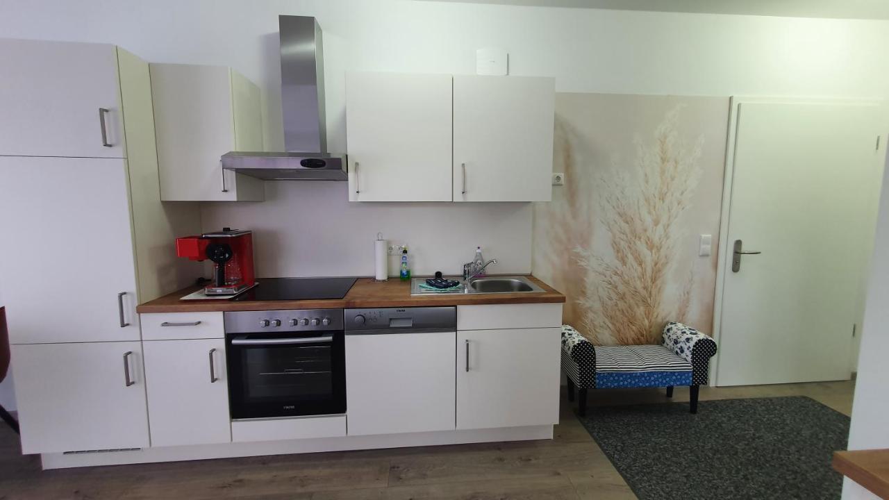 Ferienwohnungen "Godewind", Appartements Mit Balkon Oder Terrasse ツィノヴィッツ エクステリア 写真
