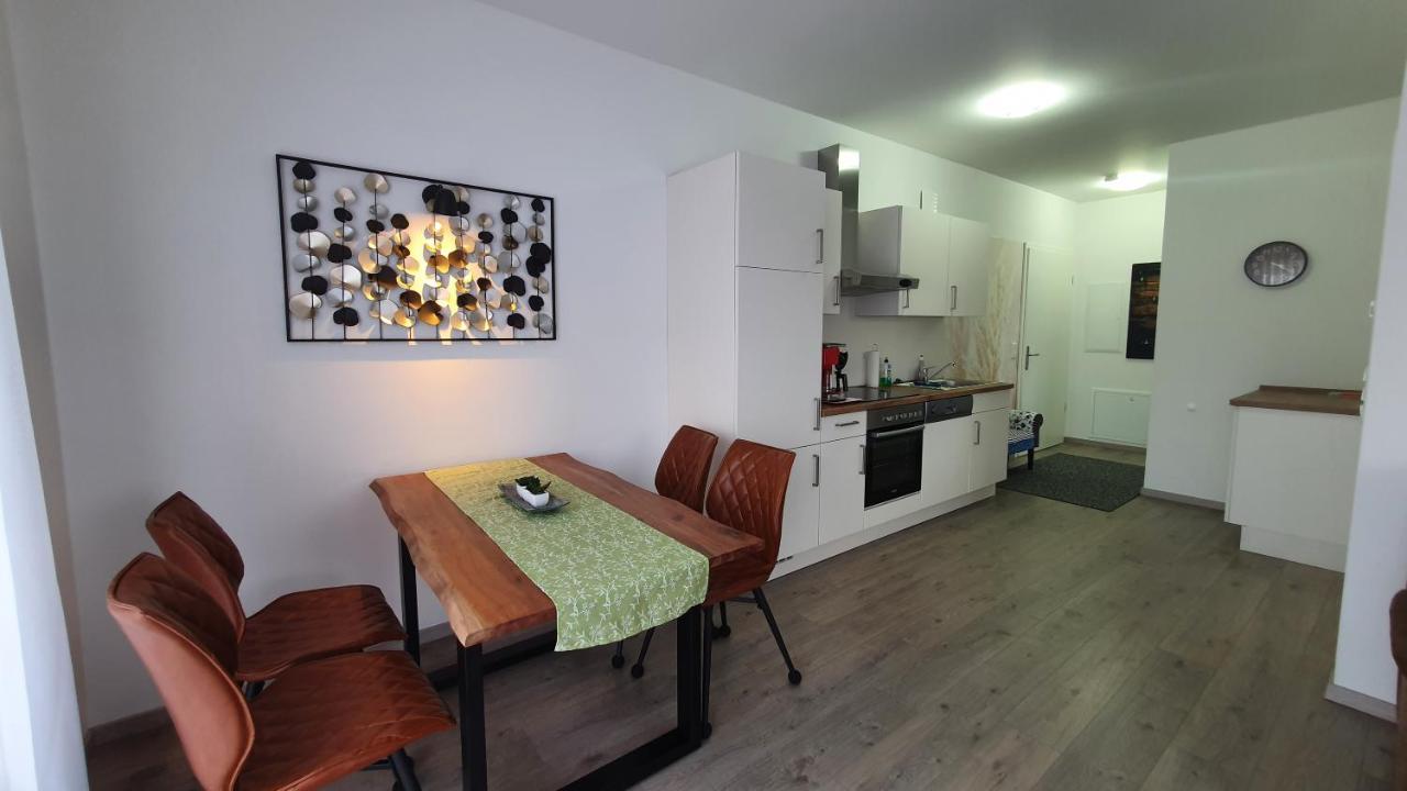 Ferienwohnungen "Godewind", Appartements Mit Balkon Oder Terrasse ツィノヴィッツ エクステリア 写真