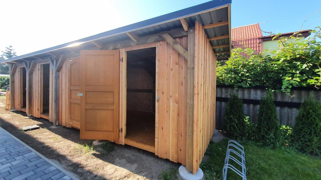 Ferienwohnungen "Godewind", Appartements Mit Balkon Oder Terrasse ツィノヴィッツ エクステリア 写真