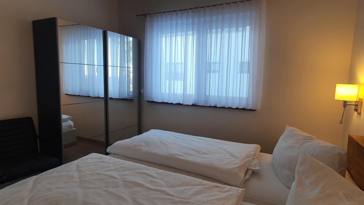 Ferienwohnungen "Godewind", Appartements Mit Balkon Oder Terrasse ツィノヴィッツ エクステリア 写真